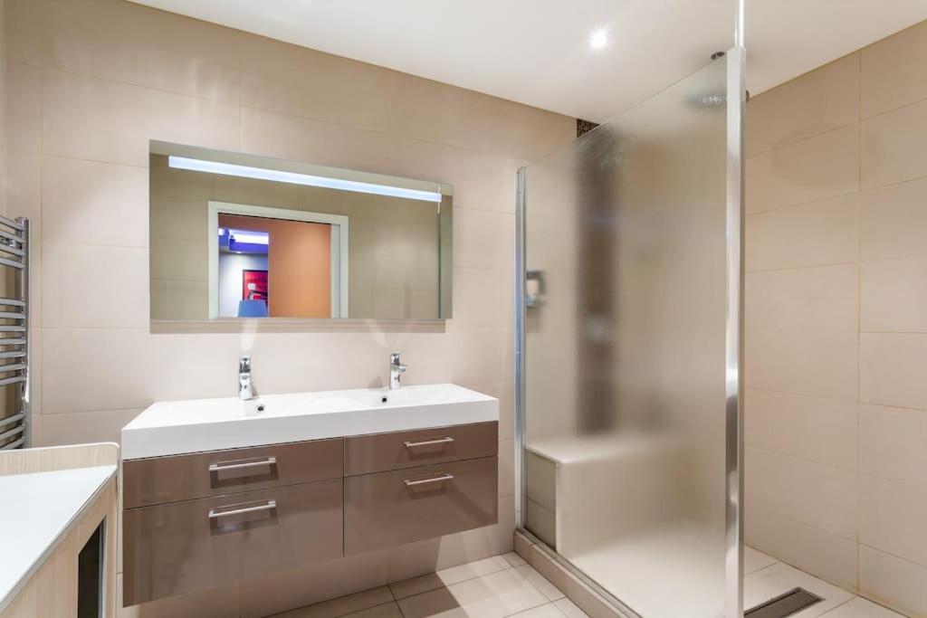 Appartement T4 Centre Ville Sete Tout Confort 3 Chambres Exterior foto